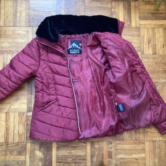NWT Climate Concepts Puffer Winter Jacket in in Burgundy with Faux Fur, Size Med - Picture 8 of 9